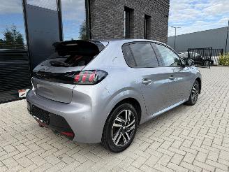 Peugeot 208 1.2 PureTech 101PK EAT8 Aut. Allure picture 6