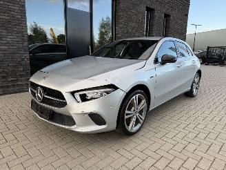 Mercedes A-klasse A250e 218PK 8G-DCT Aut. Premium Plus picture 3