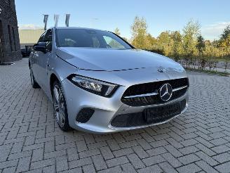 Mercedes A-klasse A250e 218PK 8G-DCT Aut. Premium Plus picture 6