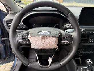 Ford Focus 1.0 EcoBoost Hybrid 125PK Active picture 19