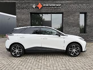 Damaged car MG MG4 Electric NEW! Long Range 64kWh 204PK Aut. Luxury 2026/7