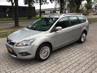 škoda osobní automobily Ford Focus 1.8 limited Edison met zeer lichte schade 2010/1
