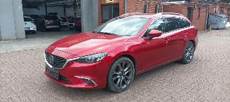 skadebil auto Mazda 6 Bj:02-2015 2.2D 175pk Automatik 4x4 Navigatie Leder Sportstoelen Headup Display Full-Led koplampen Led achterlichten Climatecontrol CruiseControl Stoelverwarming Lichtautomaat Privacyglas keyless Entry trekhaak 2015/2