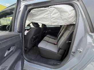 Dacia Jogger 1.0 TCE 110 Extreme CAMERA-NAVI-PDC picture 9