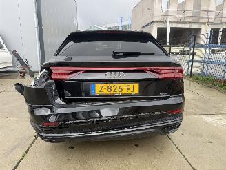 Audi Q8 55 TFSI e QUATRO S-LINE -PLUG IN HYBRID -CAMERA-KEYLESS-LUCHTVERING picture 17