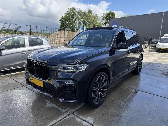  BMW X7 xDrive 40i High Executive-7persoons-PANO-LEDER-360 CAMERA-4 WIEL BESTURING 2022/2