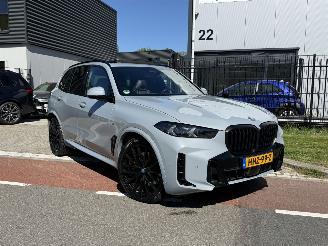 damaged passenger cars BMW X5 xDrive50e HUD - SKYLOUNGE - IONIC GLOW - BOWERS&WILKINS 2024/2