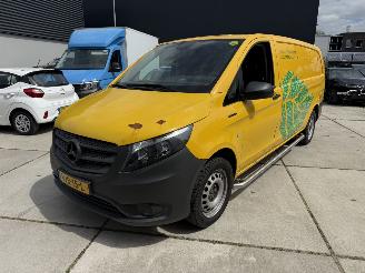 Auto incidentate Mercedes Vito E-VITO LANG 41 kWh 116 PK CAMERA-STOELVERW 2021/3