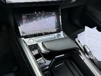Audi E-tron 55 QUATRO 95 kWh  408 PK PANO-NAVI-LEDER-CAMERA picture 20