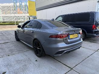 Jaguar XE 2.0 250 R -Dynamic Black-AUTOMAAT-NAVI-LEDER-PDC-CAMERA picture 4