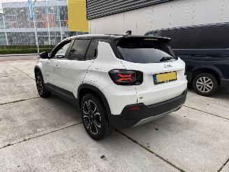 Jeep Avenger 1.2 e-HYBRID Summit AUTOMAAT 101 PK -NAVI-PDC-CAMERA picture 4