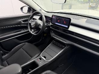 Jeep Avenger 1.2 e-HYBRID Summit AUTOMAAT 101 PK -NAVI-PDC-CAMERA picture 6