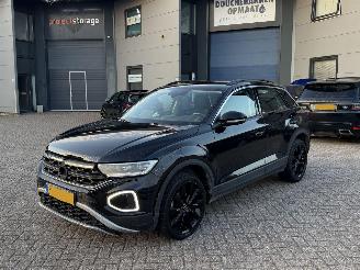 Coche accidentado Volkswagen T-Roc 1.5 TSI Life Bussines Iq Light NAP Nederlandse Auto 2023/5