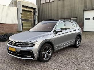 Coche accidentado Volkswagen Tiguan 1.5 TSI DSG Allspace R-Line Pano Nap Nederlandse Auto 2019/6