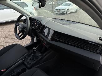Audi A1 Sportback 25 TFSI Automaat Epic picture 9
