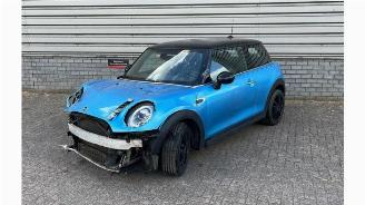 Mini Cooper Mini (F56), Hatchback 3-drs, 2013 1.5 12V Cooper picture 1