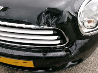 Mini Countryman 1.6 I COOPER EDITION CLIMA NAVI PANO LEDER picture 4