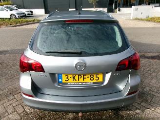 Opel Astra 1.7 CDTI SPORTS COSMO CLIMA picture 8