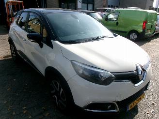 Renault Captur 0.9 TCE DYNAMIQUE picture 4