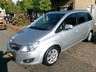 Auto incidentate Opel Zafira 1.8 COSMO AIRCO 7 PERSOONS 2013/5
