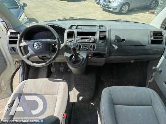 Volkswagen Transporter Transporter/Caravelle T5, Bus, 2003 / 2015 1.9 TDi picture 10