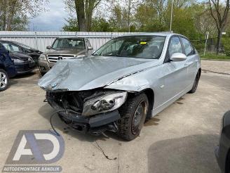 Vrakbiler auto BMW 3-serie 3 serie (E90), Sedan, 2005 / 2011 320i 16V 2006/4