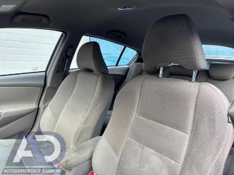 Honda Insight Insight (ZE2), Hatchback, 2009 / 2014 1.3 16V VTEC picture 10