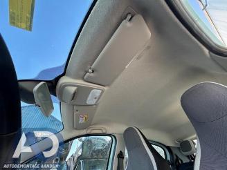 Renault Twingo Twingo III (AH), Hatchback 5-drs, 2014 1.0 SCe 65 12V picture 19