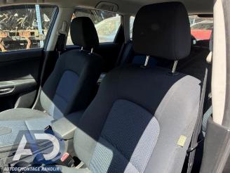 Mazda 3 3 Sport (BK), Hatchback, 2003 / 2009 1.6i 16V picture 9