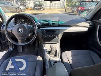 BMW 1-serie 1 serie (E87/87N), Hatchback 5-drs, 2003 / 2012 116i 1.6 16V picture 12