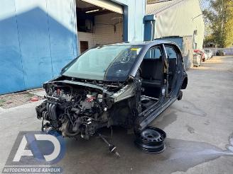 Vrakbiler auto Volkswagen Up! Up! (121), Hatchback, 2011 1.0 12V EcoFuel 2013/5