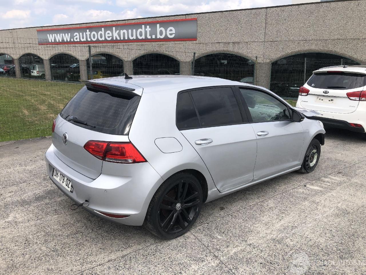 Volkswagen Golf 1.6 TDI        CLH