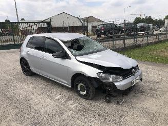 Volkswagen Golf 1.6 TDI        CLH picture 4