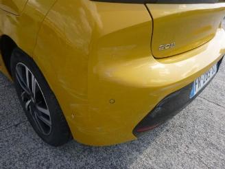 Peugeot 208 1.5 HDI picture 18