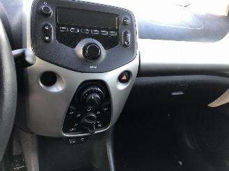 Toyota Aygo 1.0 picture 15