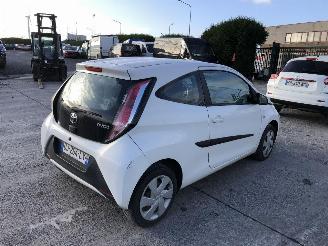 Toyota Aygo 1.0 picture 2