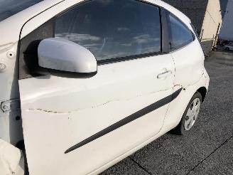 Toyota Aygo 1.0 picture 11