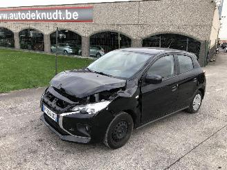 Mitsubishi Space-star 1.0 picture 3