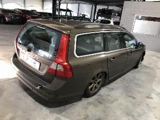 Volvo V-70 2.0 D picture 2