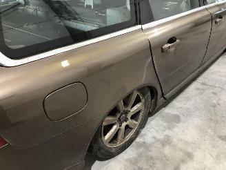 Volvo V-70 2.0 D picture 12