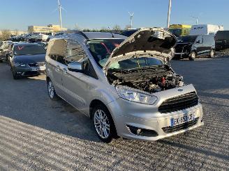 Ford Tourneo Courier 1.0 ECOBOOST picture 3