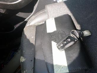 Hyundai Santa Fe 2.2 CRDI  AUTO 4WD picture 18