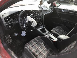 Volkswagen Golf 2.0  GTI   TSI picture 5