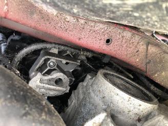 Volkswagen Golf 2.0  GTI   TSI picture 17