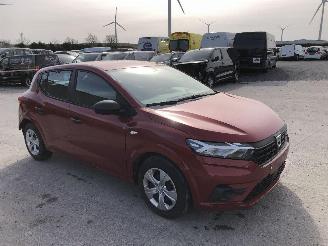 Dacia Sandero 1.0   ESSENTIA picture 2