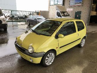 Renault Twingo 1.1 picture 3