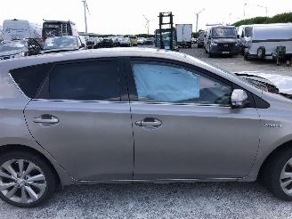 Toyota Auris 1.8 HYBRIDE 2ZR picture 6