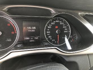 Audi A4 AVANT 2.0 TDI picture 15