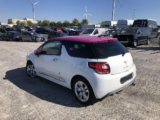 Citroën DS3 SO CHIC 1.6 HDI picture 2