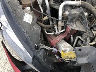 Peugeot 308 1.2 TURBO picture 14